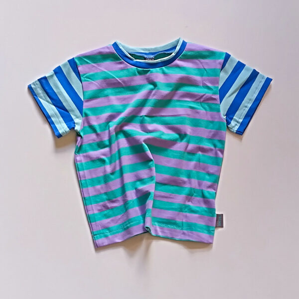 Gestreifte T-Shirts lila/aqua